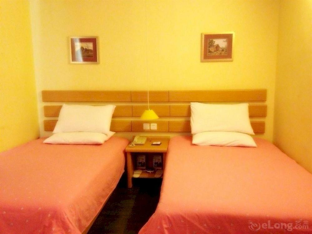 Home Inn Guangzhou Guangdong University Of Foreign Studies Baiyun Avenue Экстерьер фото